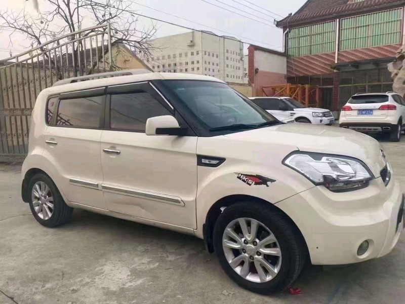 济南16年起亚秀尔3