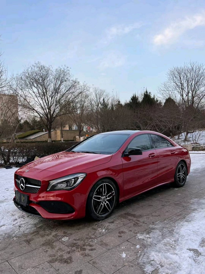 邢台18年奔驰CLA2