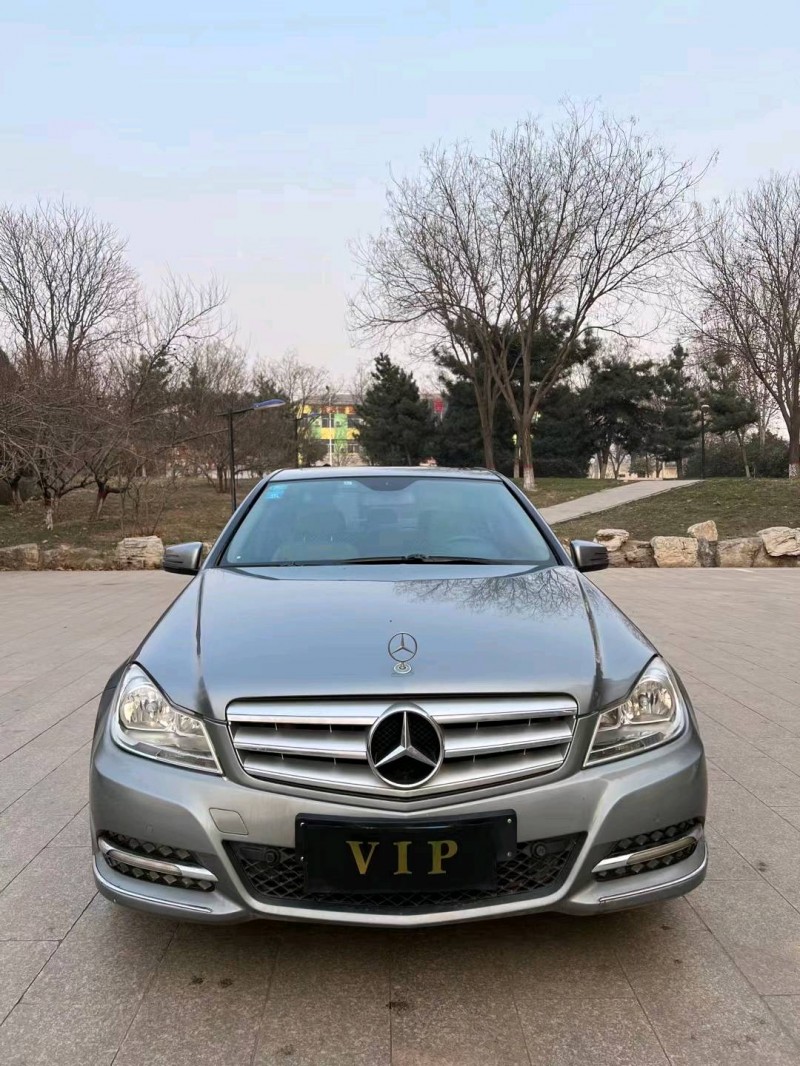 邢台13年奔驰C8