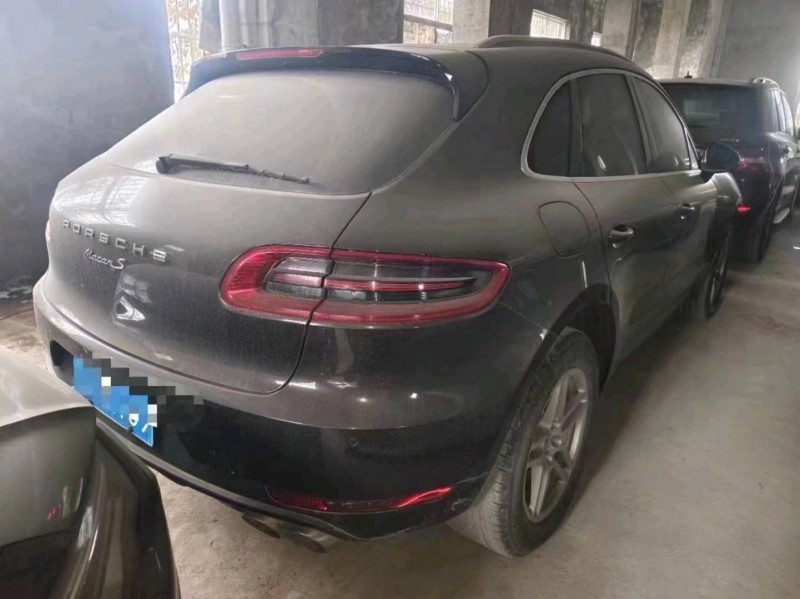 宜春17年保时捷Macan3
