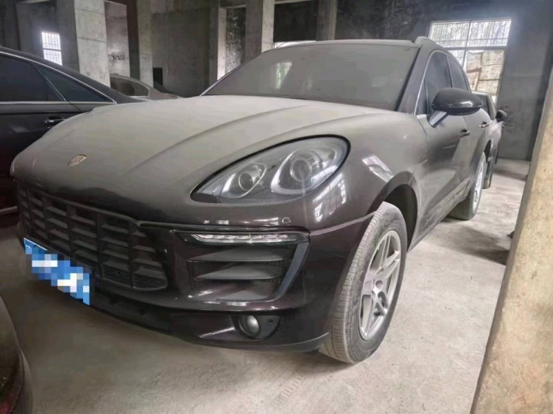 宜春17年保时捷Macan4
