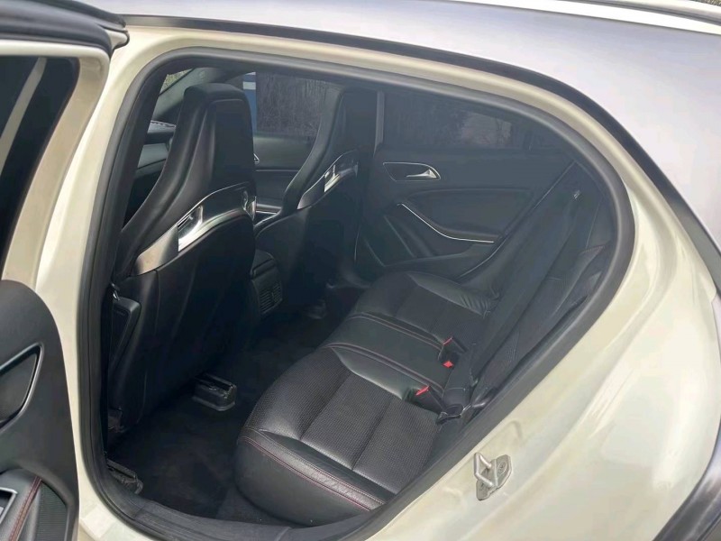 枣庄16年奔驰AMG5