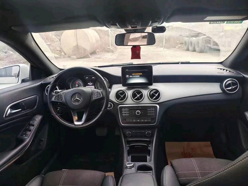 枣庄16年奔驰CLA8