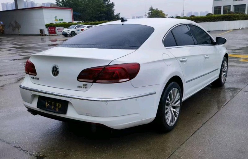 广州17年大众CC8