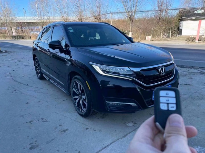 保定18年本田URV2