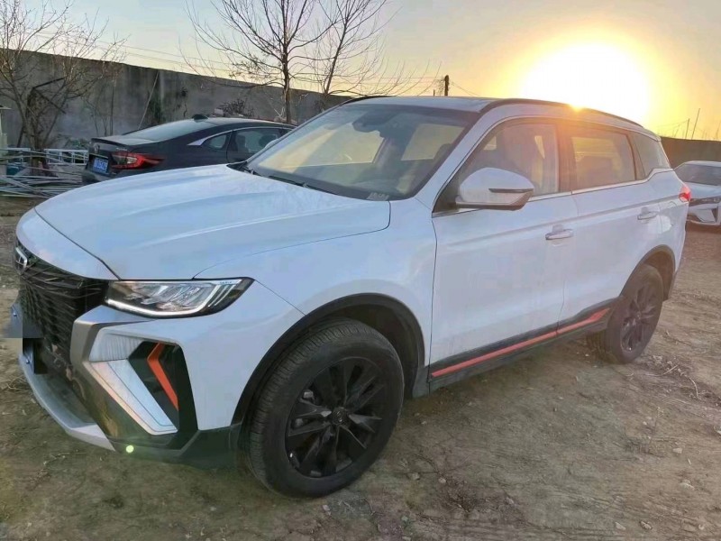 保定22年吉利博越2