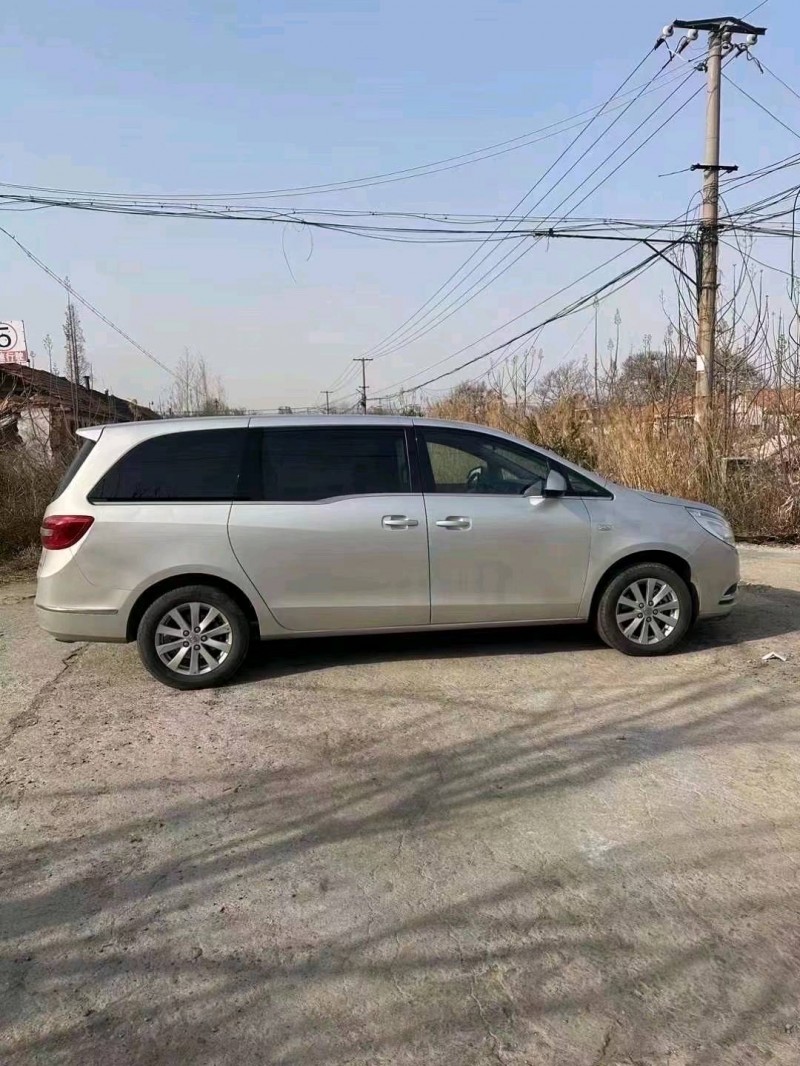 枣庄17年别克GL87