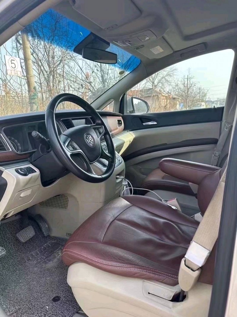 枣庄17年别克GL89