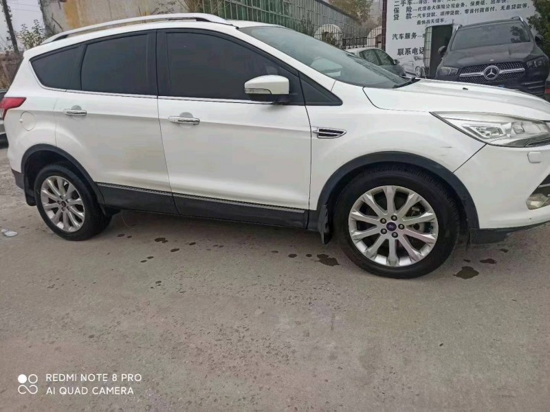 邢台14年福特翼虎8