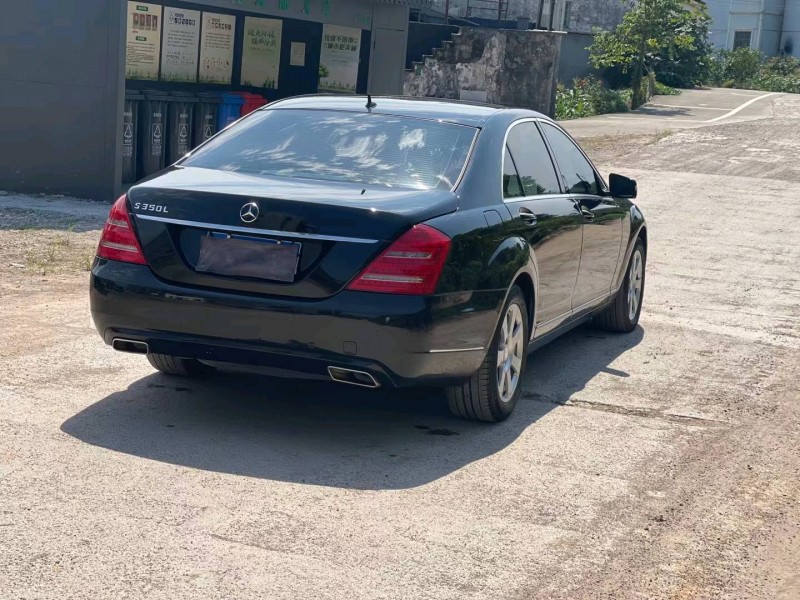 北京11年奔驰S7