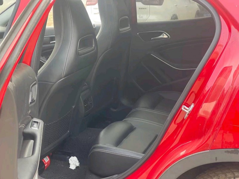 北京15年奔驰GLA6