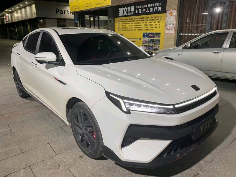 广州22年江淮思皓3