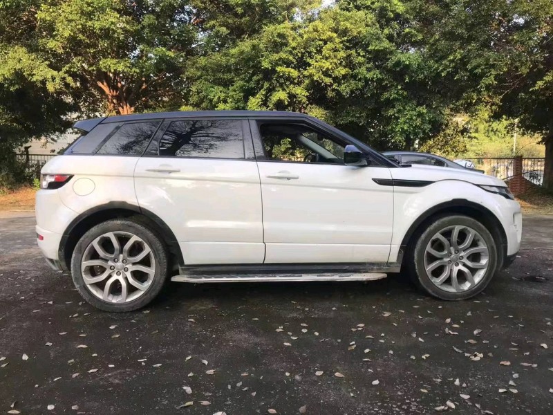 广州14年路虎极光7