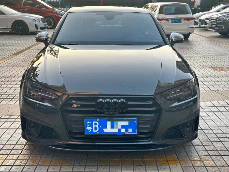 广州19年奥迪S41