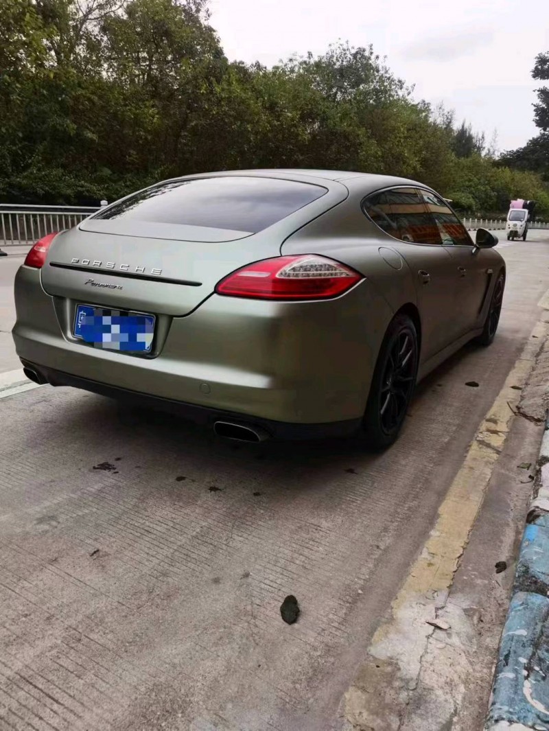 广州11年保时捷帕拉梅拉7