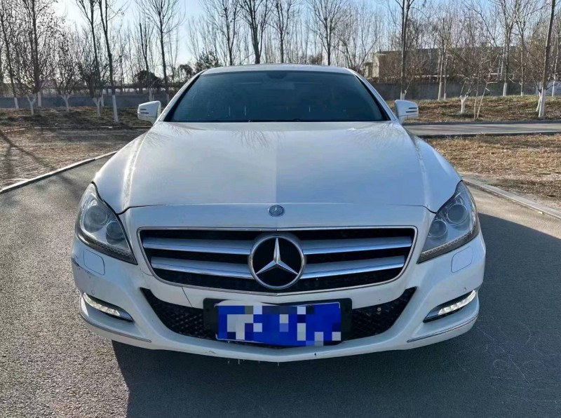 枣庄12年奔驰CLS1