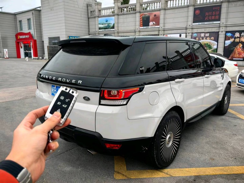 广州14年路虎揽胜运动5