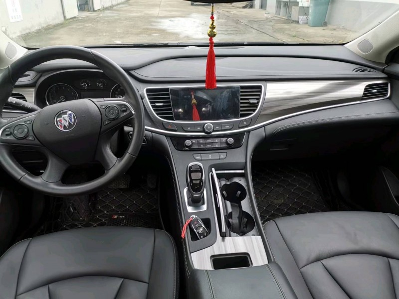 徐州21年别克君越6