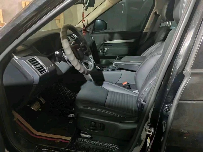 宜春22年路虎发现1