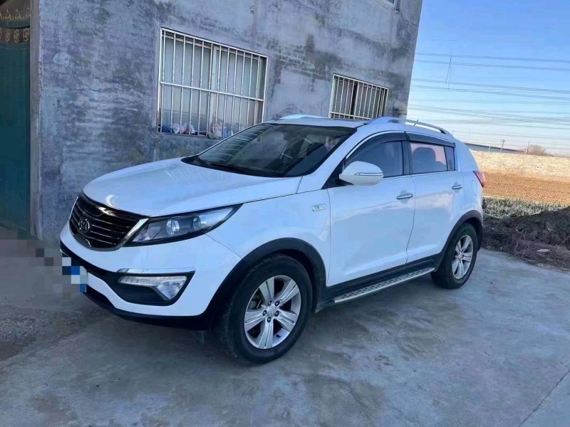 济南14年起亚智跑7