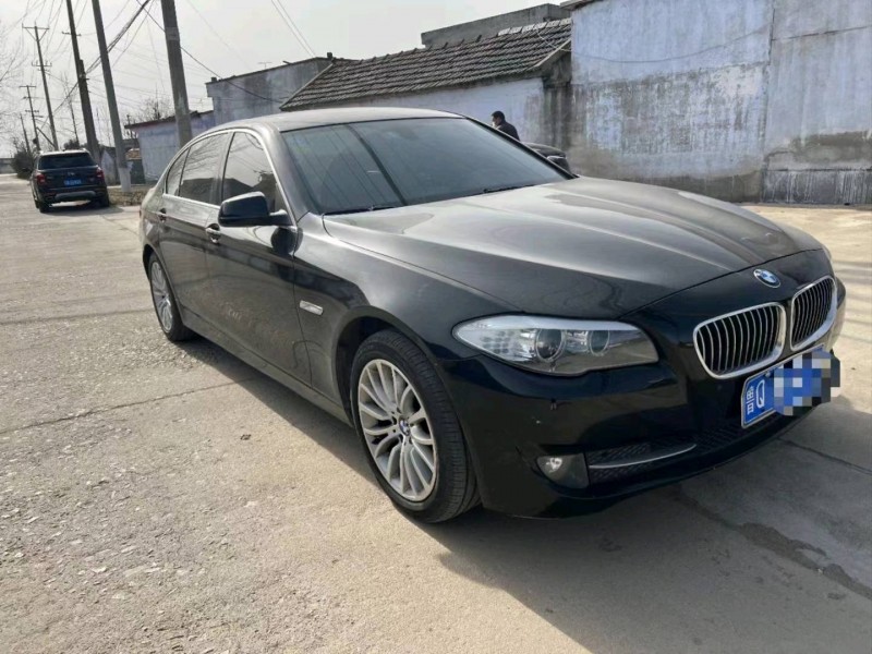 济南13年宝马5系3