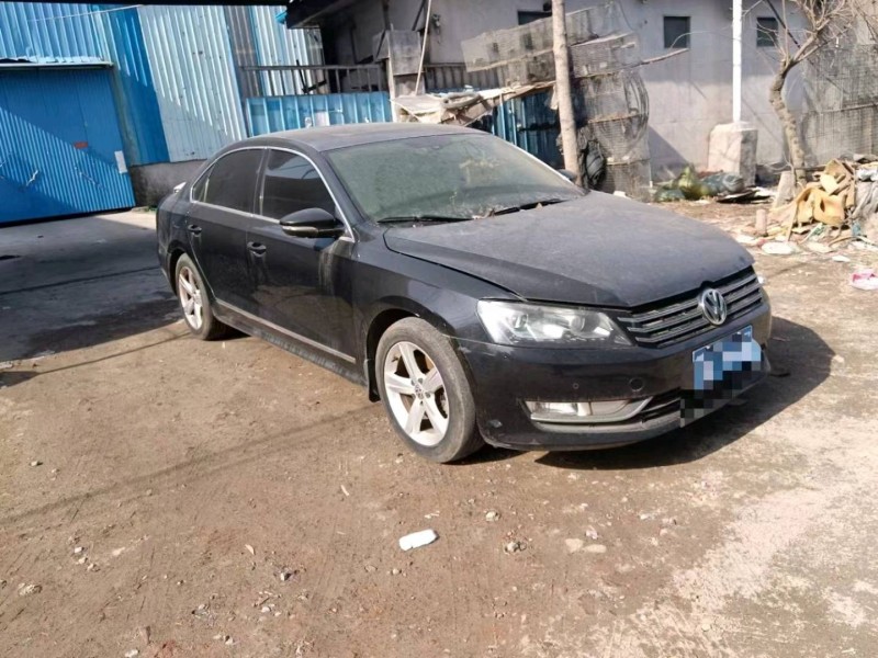 济南12年大众帕萨特2