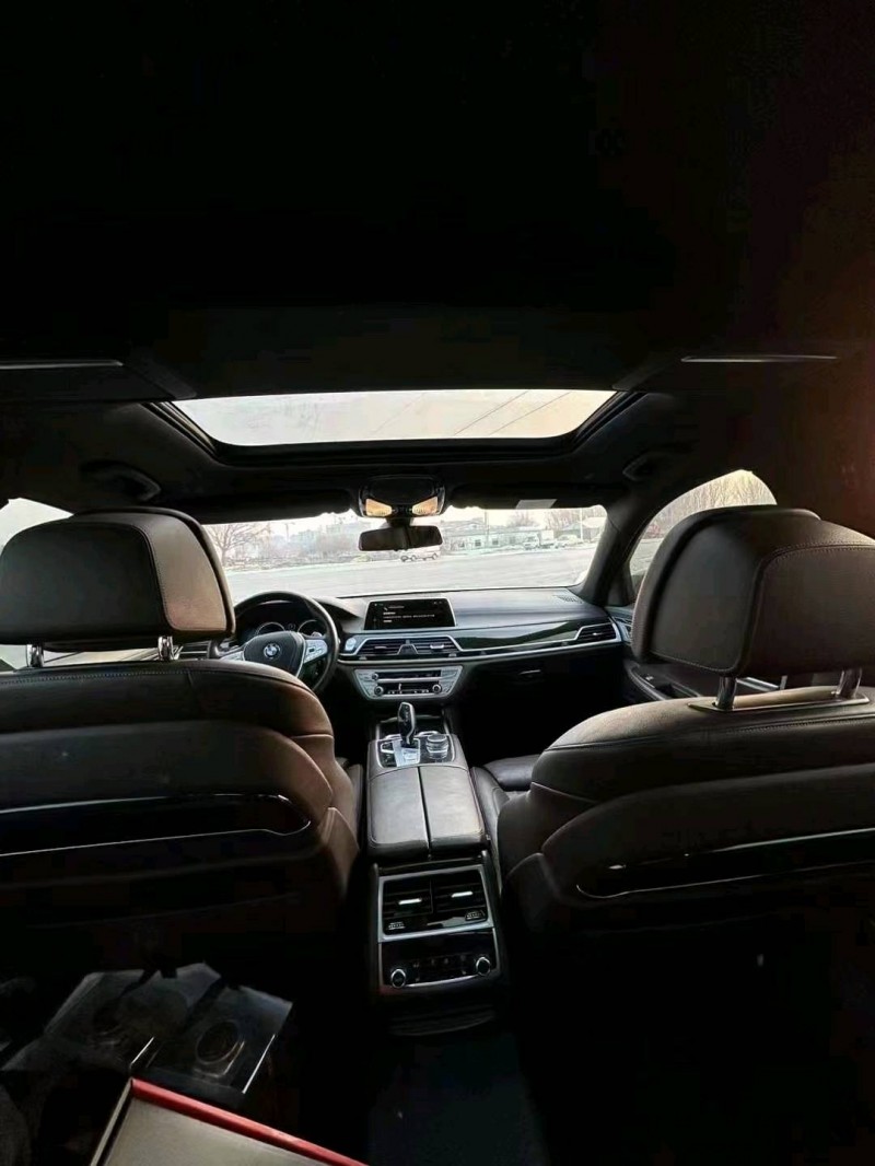 济南18年宝马7系6