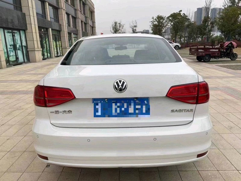 武汉17年大众速腾5