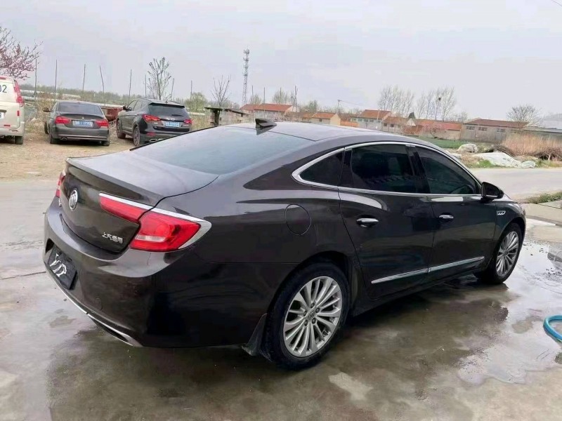 东营17年别克君越6