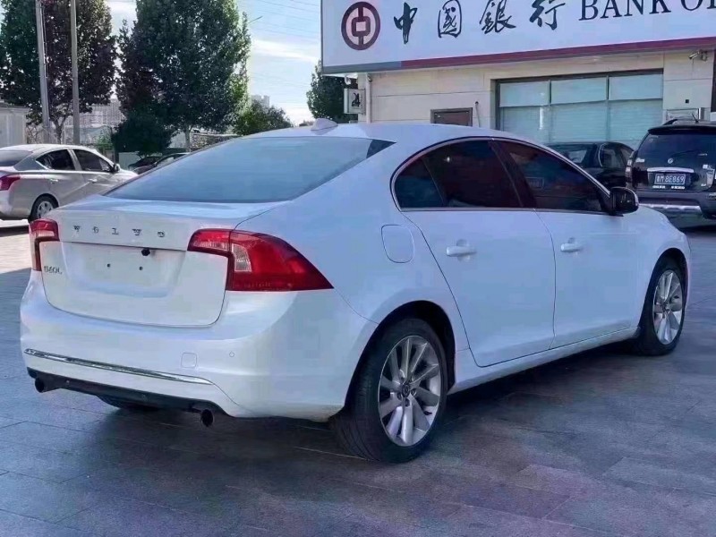 枣庄16年沃尔沃S60L7
