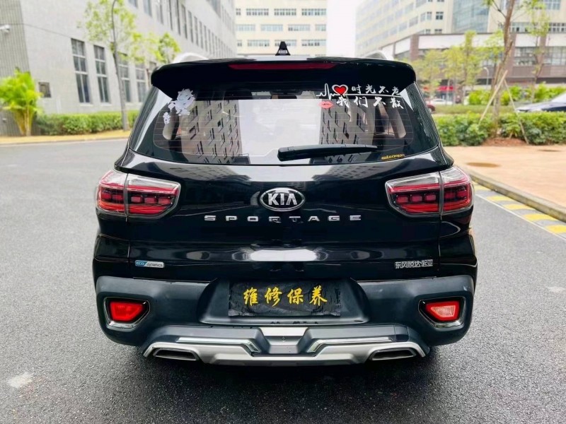 济南19年起亚智跑5