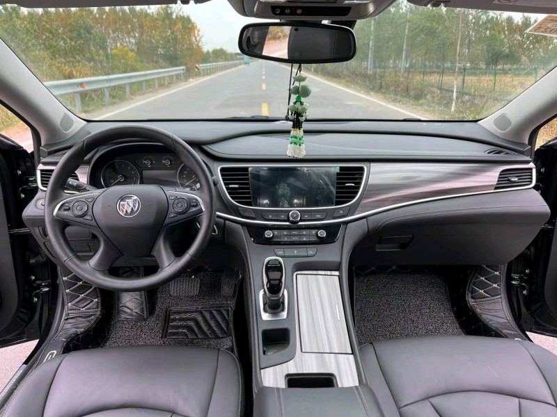 徐州21年别克君越4