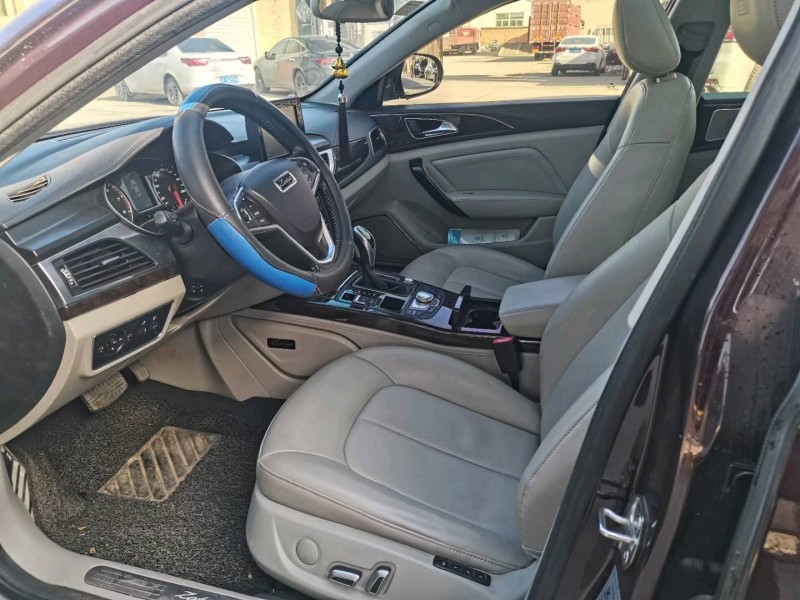 保定16年众泰Z7004