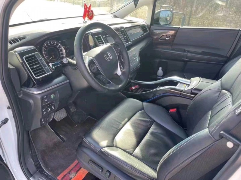 保定18年本田艾力绅5