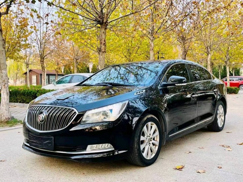 聊城15年别克君越8