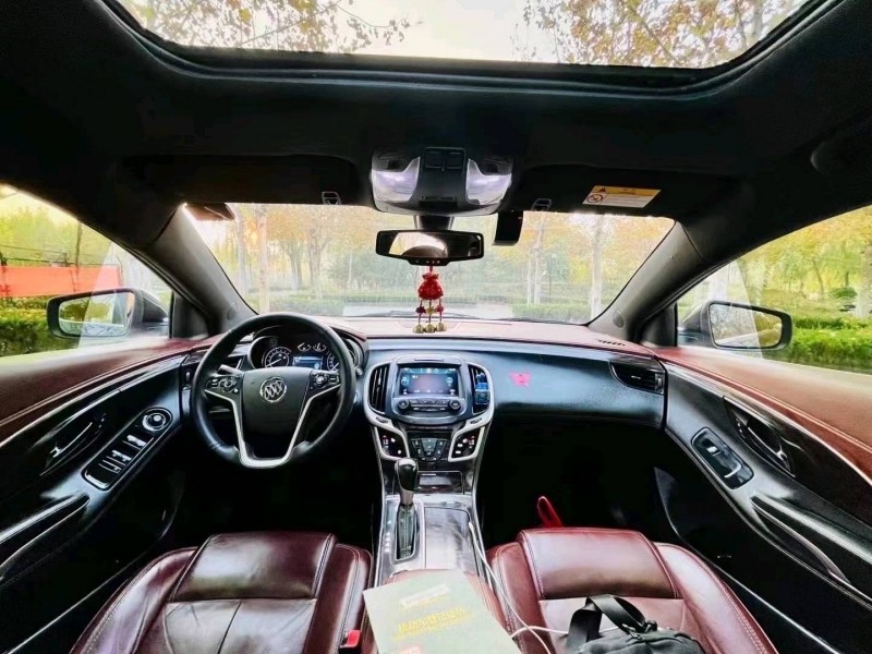 聊城15年别克君越4