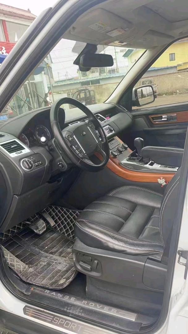 常州12年路虎揽胜7