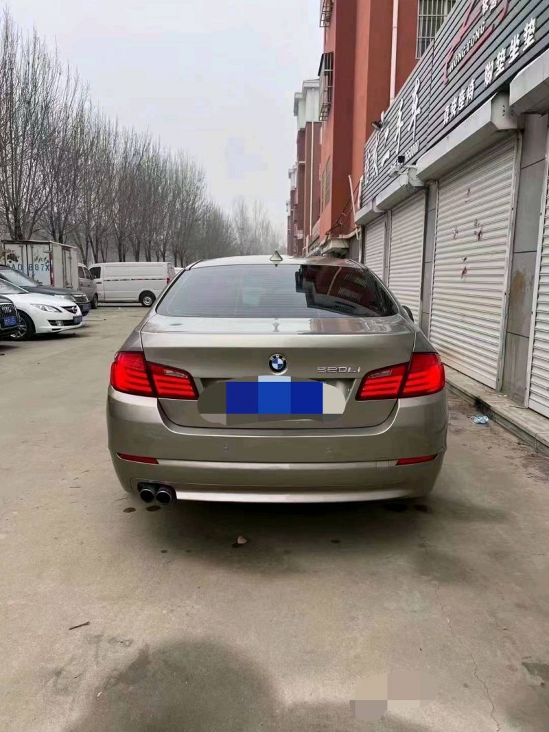 北京12年宝马5系4