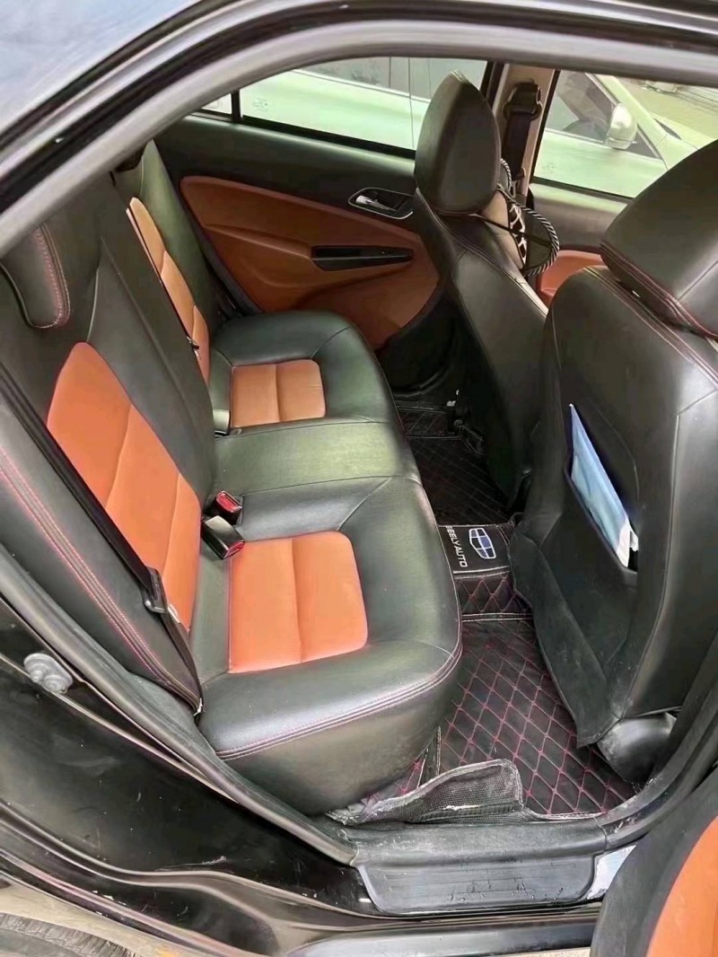 北京17年吉利金刚8