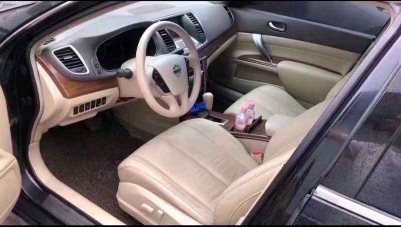 济南11年日产天籁2