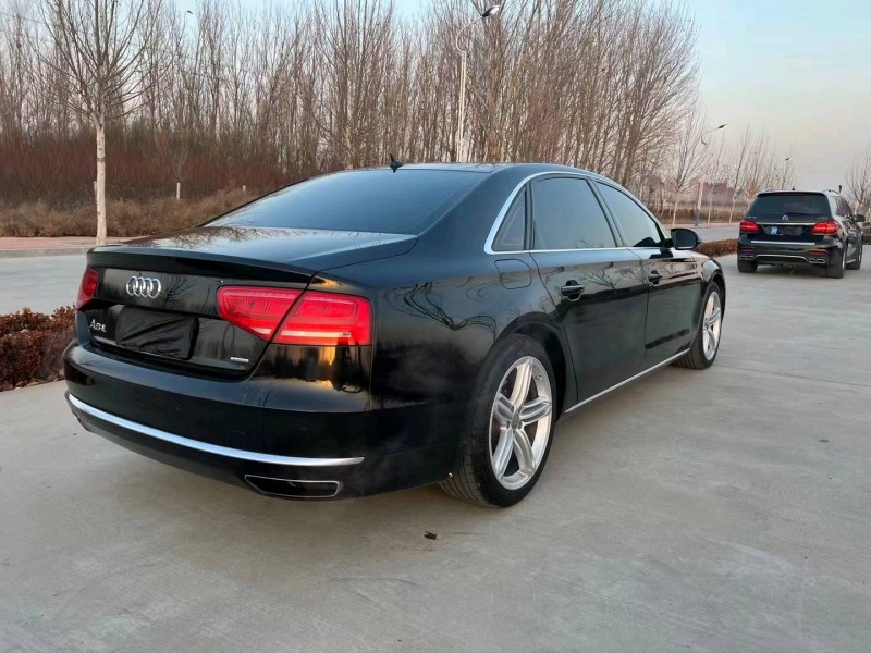 廊坊11年奥迪A8L7