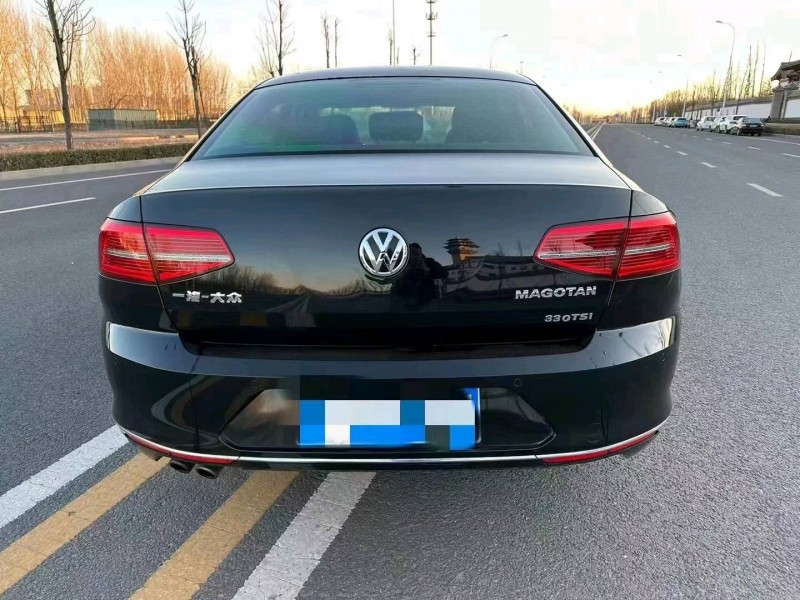 廊坊17年大众迈腾9