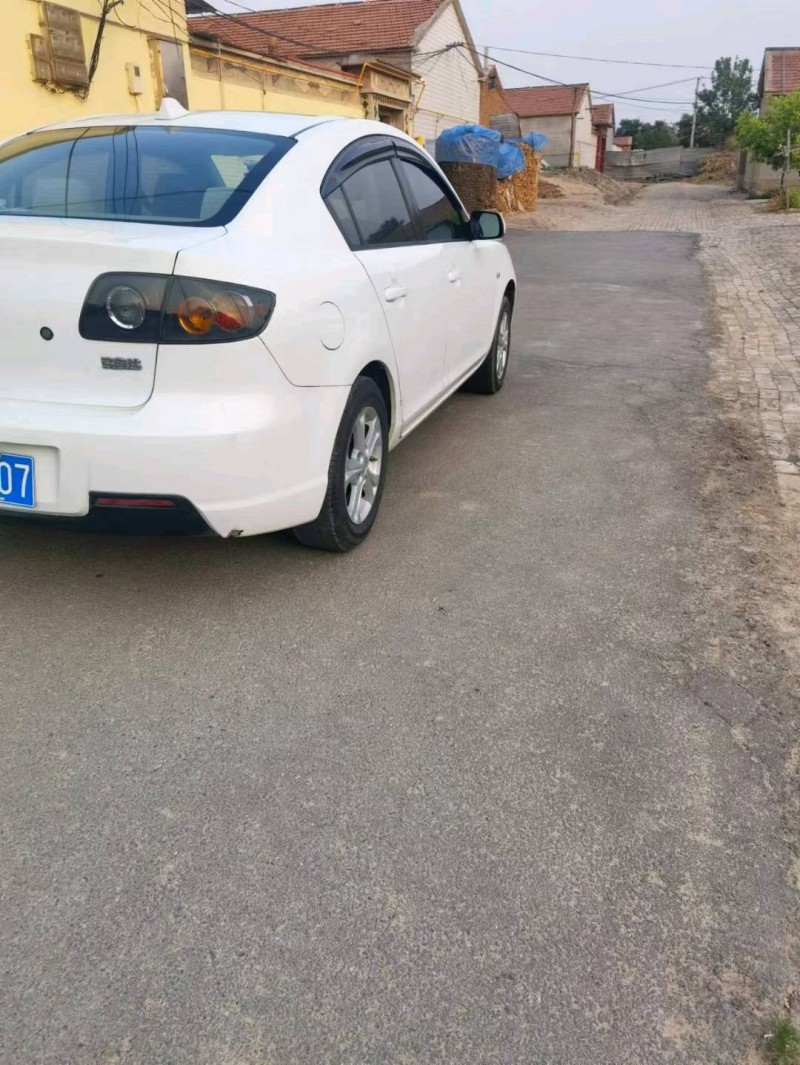 廊坊12年马自达37