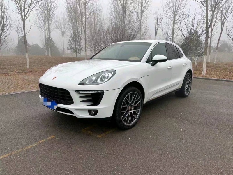 枣庄15年保时捷Macan2