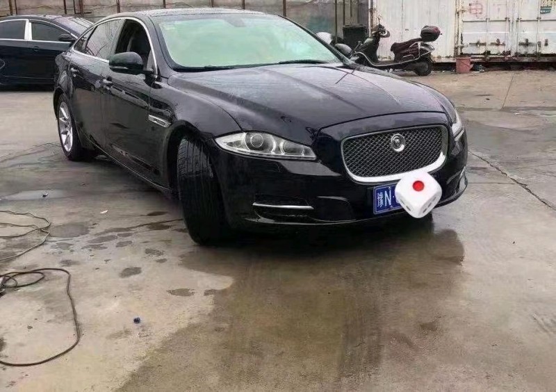嘉興12年捷豹XJL1