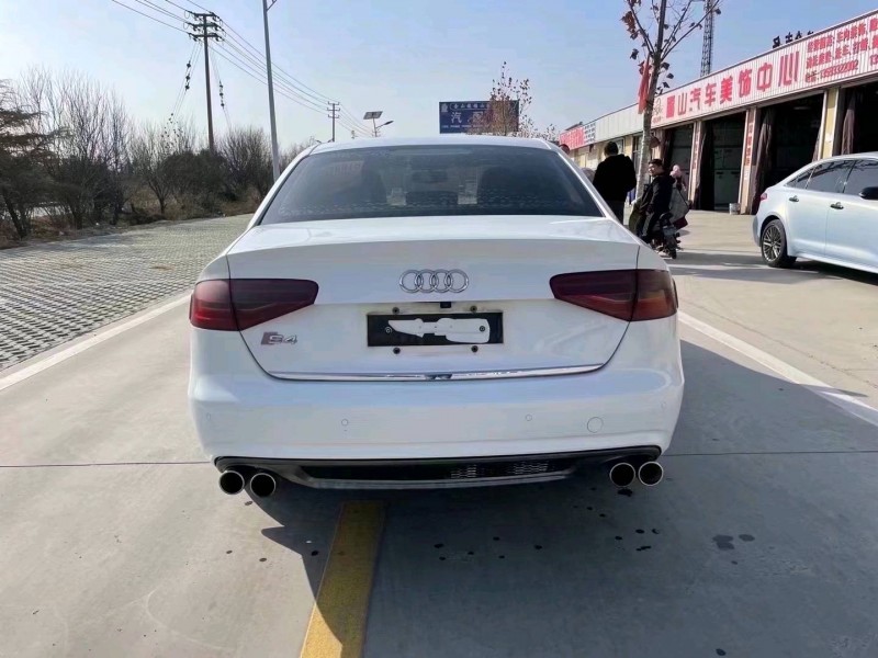 枣庄16年奥迪A4L1