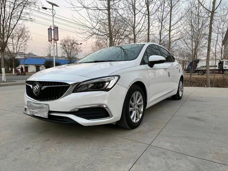 徐州19年别克威朗8