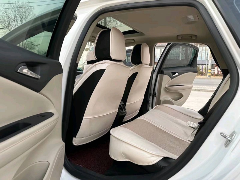 徐州19年别克威朗3