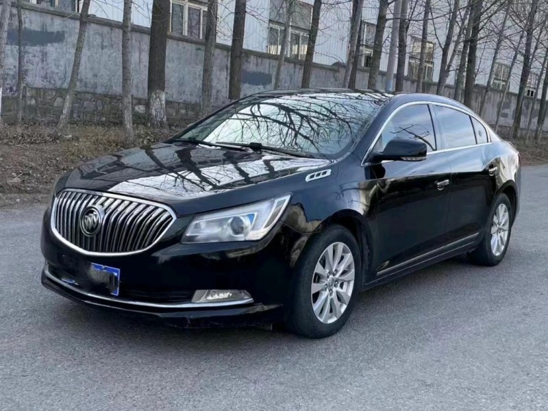 青岛15年别克君越3