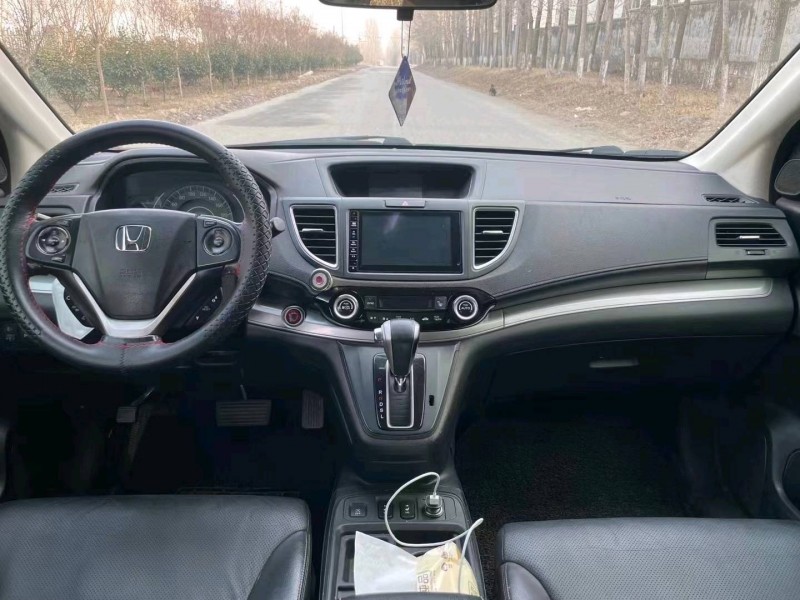 青岛15年本田CRV4